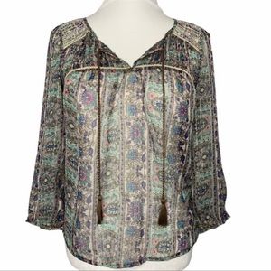 American Eagle Outfitters Sheer Floral Top Size: XS